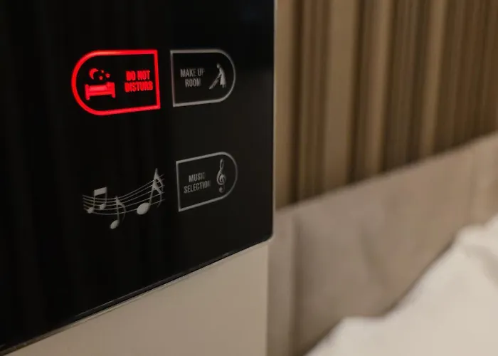 Post Hotel-new Bazaar