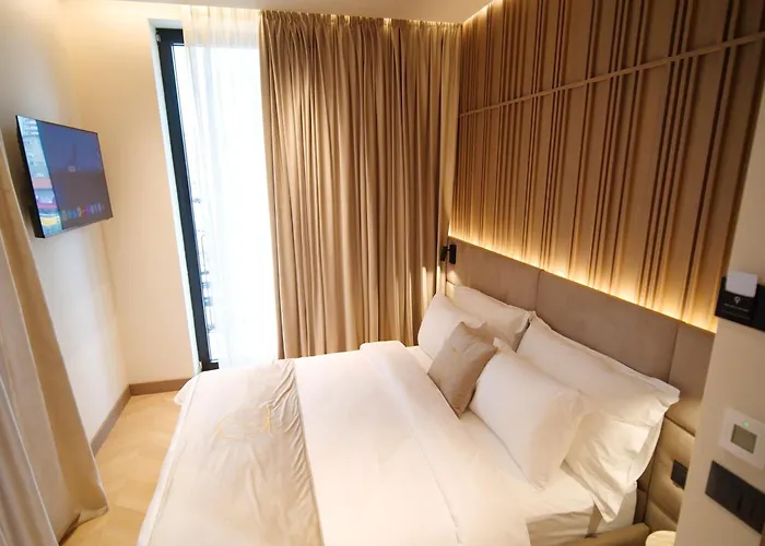 Post Hotel-new Bazaar Отель 4*