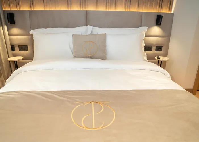 Post Hotel-new Bazaar 호텔