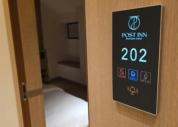 Отель Post Hotel-new Bazaar 4*